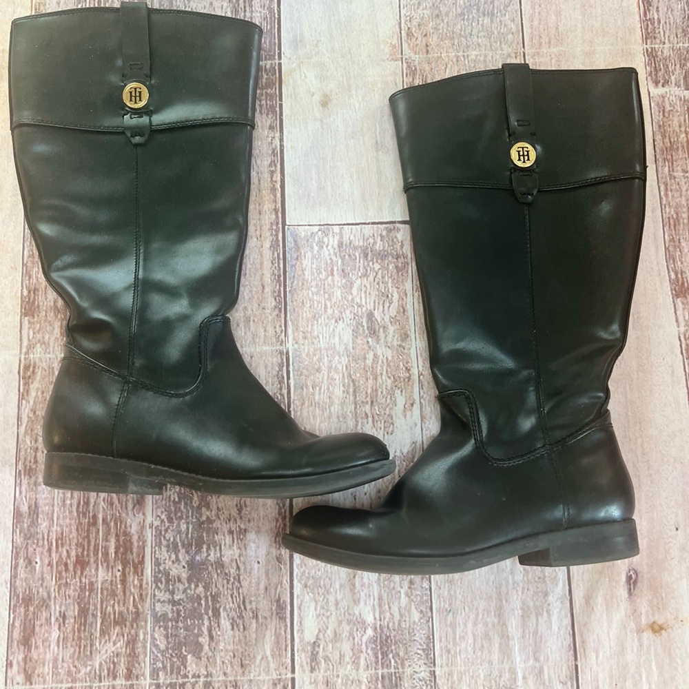 Tommy Hilfiger black man made material knee‎ high boots size 8.5
